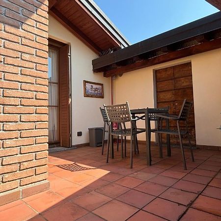 Bed and Breakfast Casa Ceruti Villa Guardia Экстерьер фото